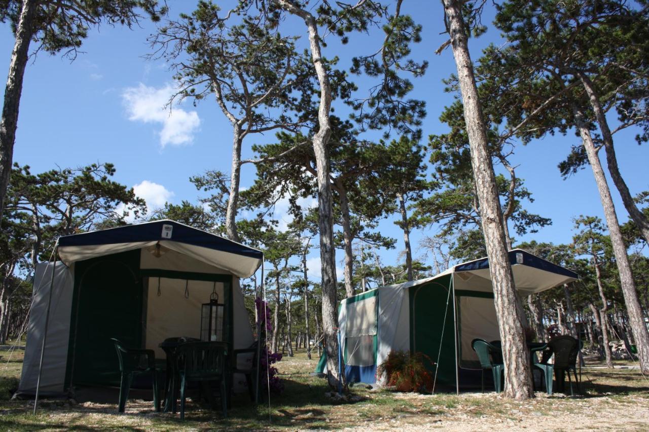 Camping Planik Hotel Ražanac Exterior foto